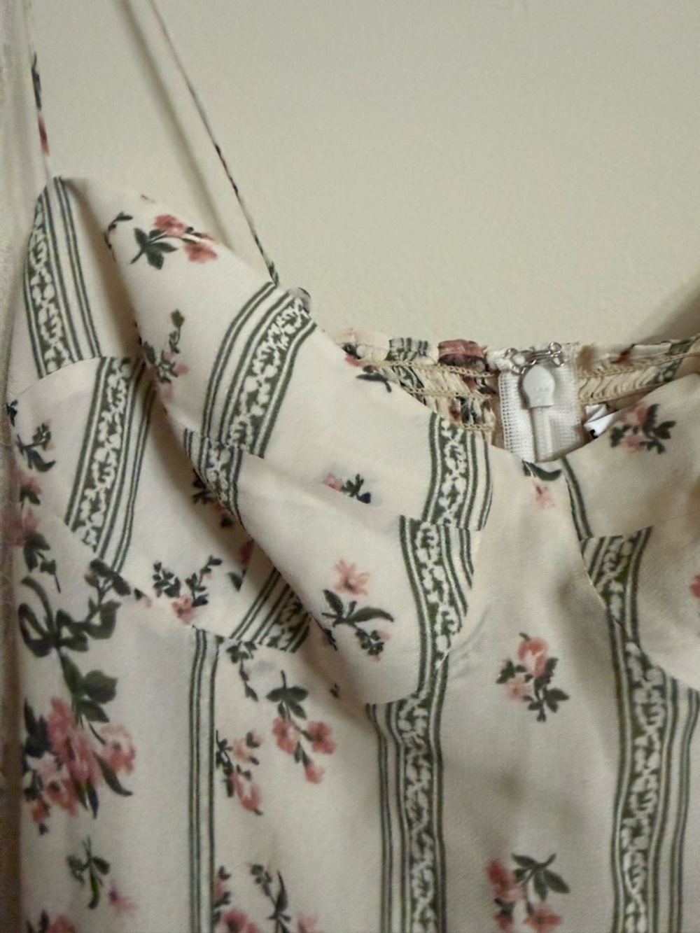 Reformation Juliette Dress Heath Floral Print Midi 2 - Picture 4 of 10